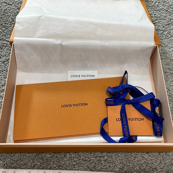 Authentic Louis Vuitton Box - Picture 2 of 2